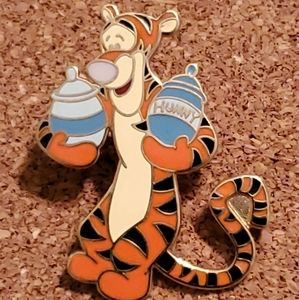 Tigger Disney Pin